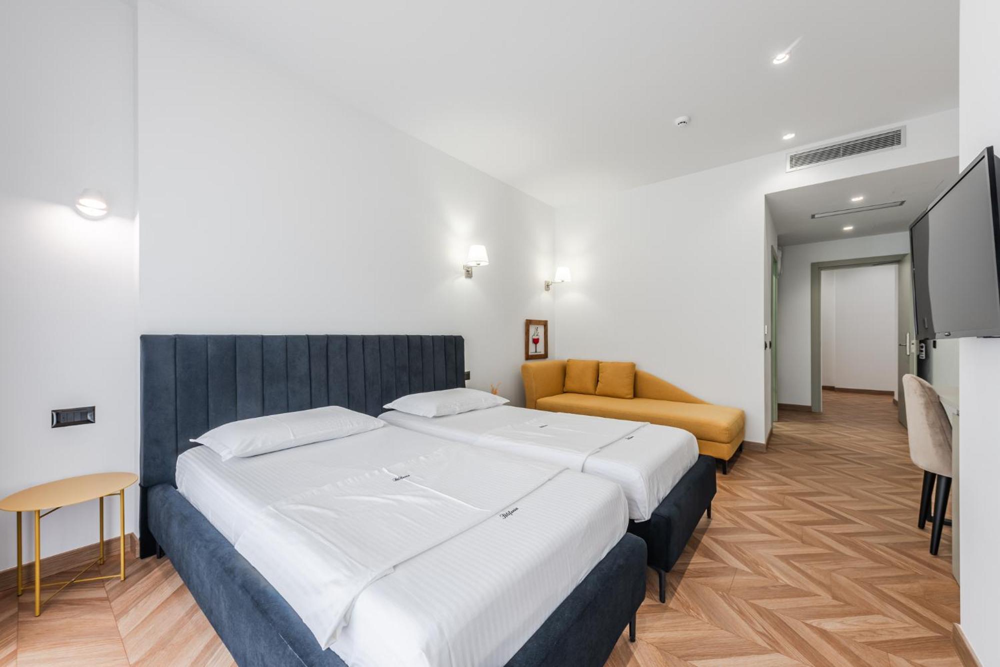 Polifonia City Loft By Kondo Stays Vlore Exterior photo