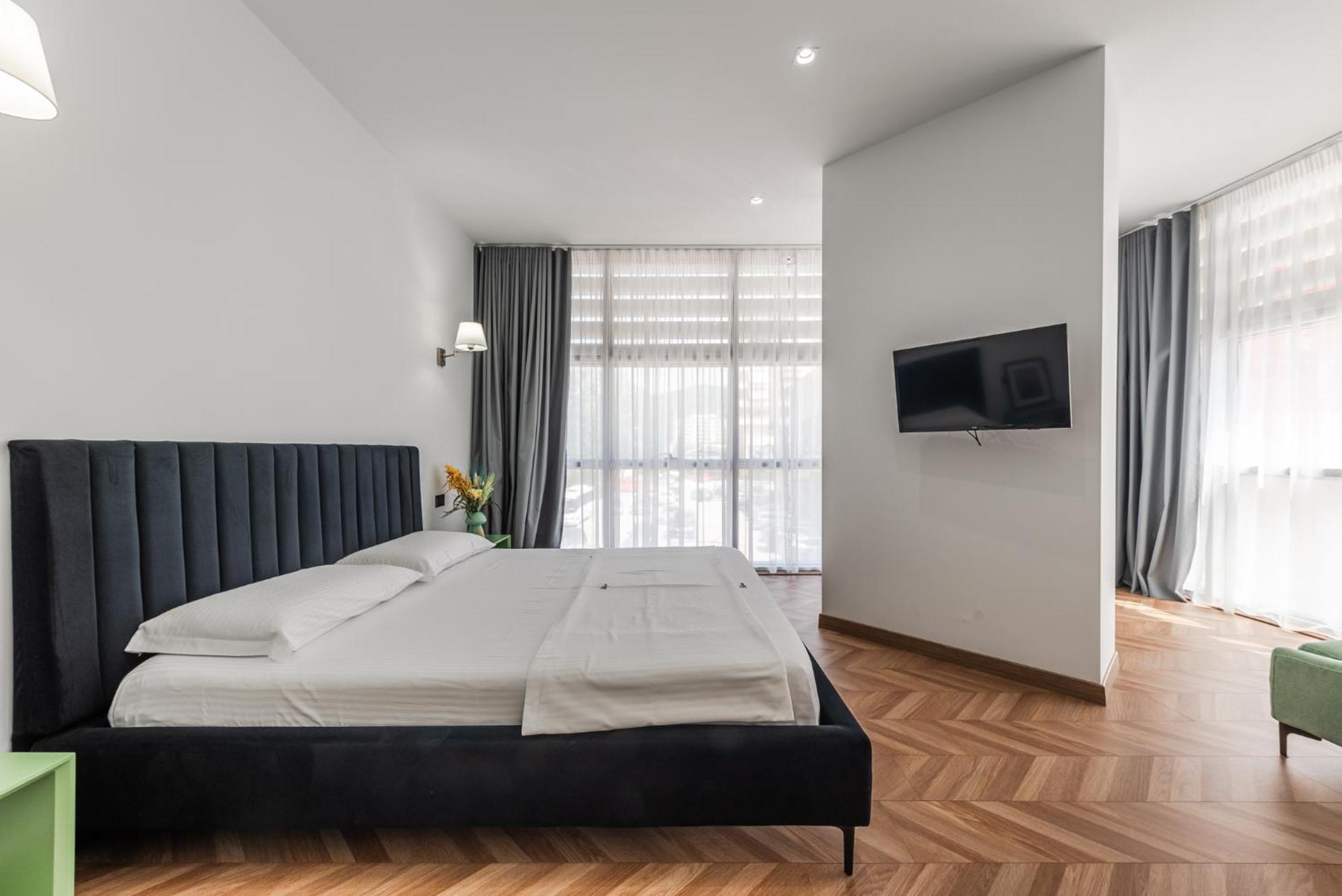 Polifonia City Loft By Kondo Stays Vlore Exterior photo